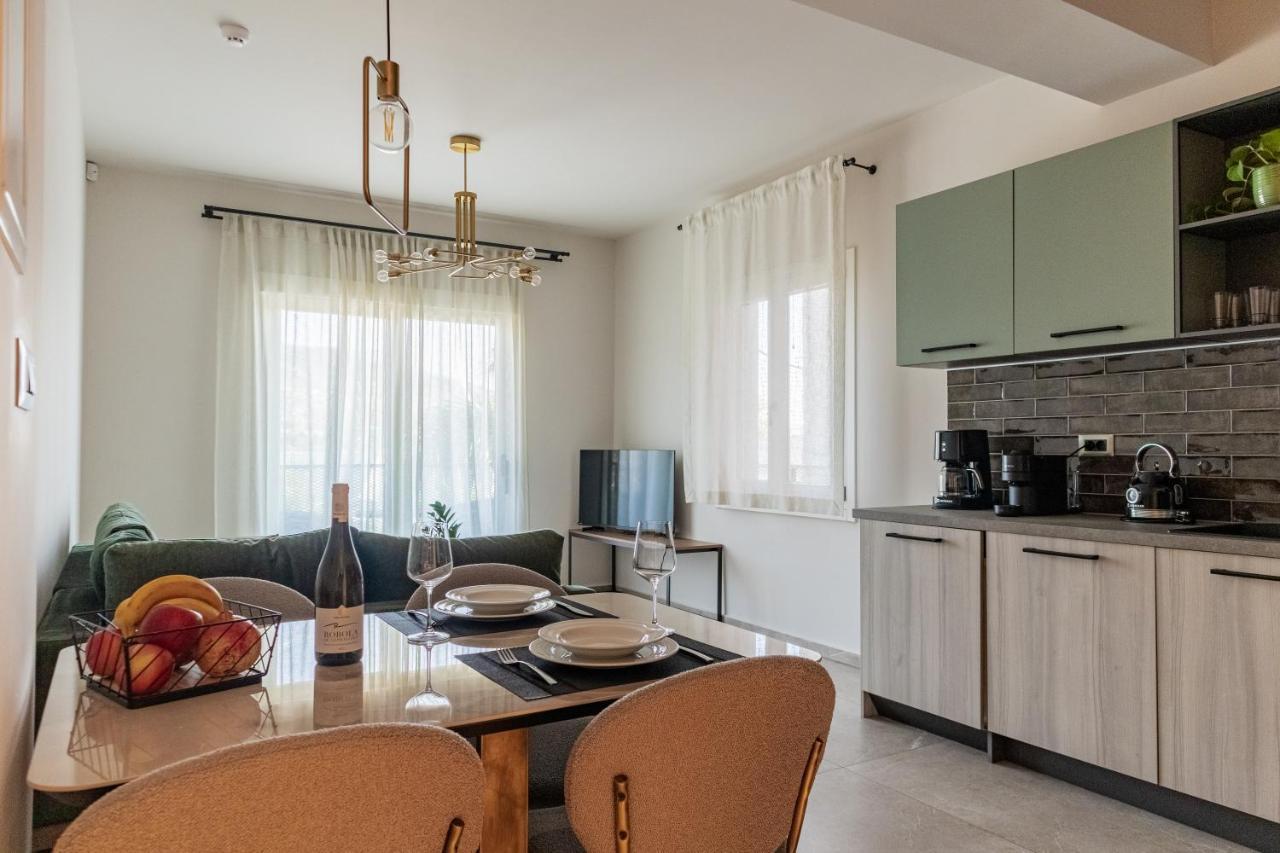 Chelmis Sea Front Apartments - Atlantis Argostolion Dış mekan fotoğraf