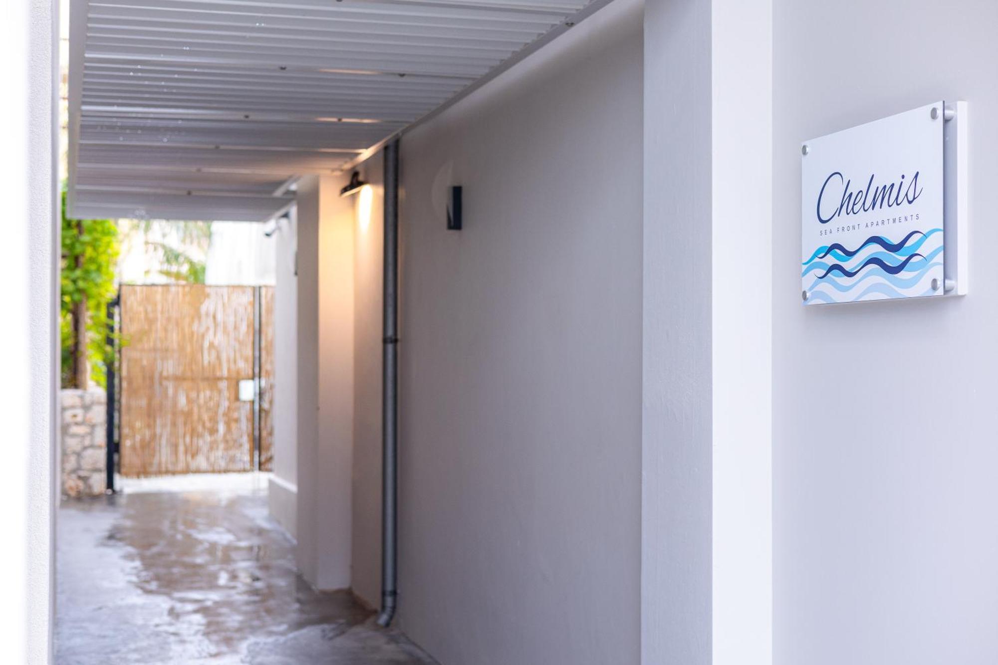Chelmis Sea Front Apartments - Atlantis Argostolion Dış mekan fotoğraf